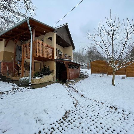 Lipics Part Apartment Muraratka Bagian luar foto